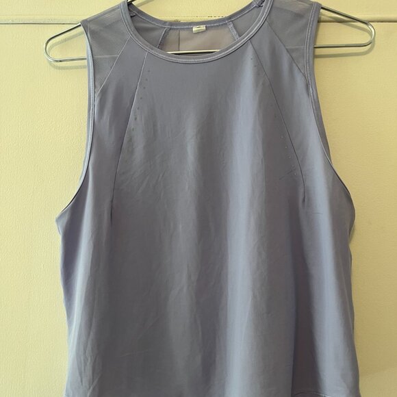 Lulu Lemon Sculpt crop running top - Picture 5 of 8